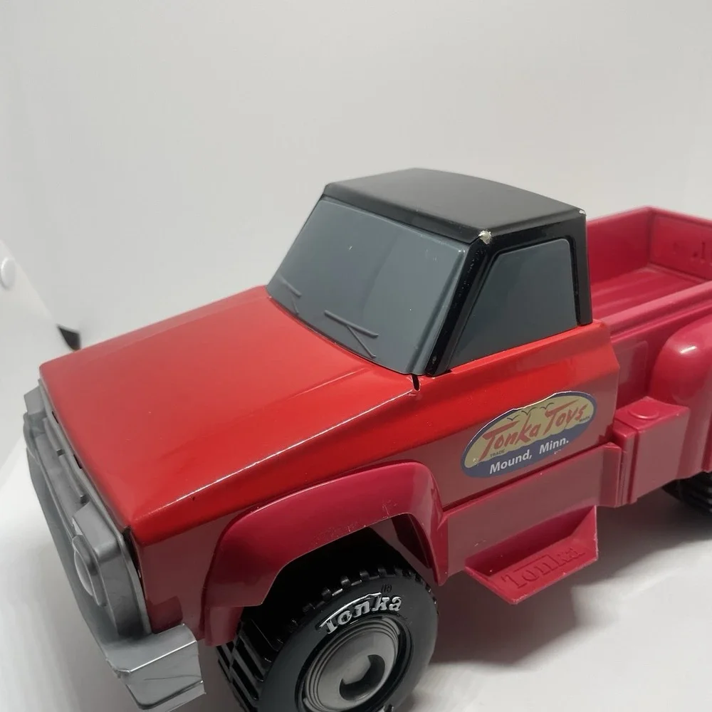 Tonka Toys Mound Minn Hasbro 2012 Red Pick Up‎ Truck Toy